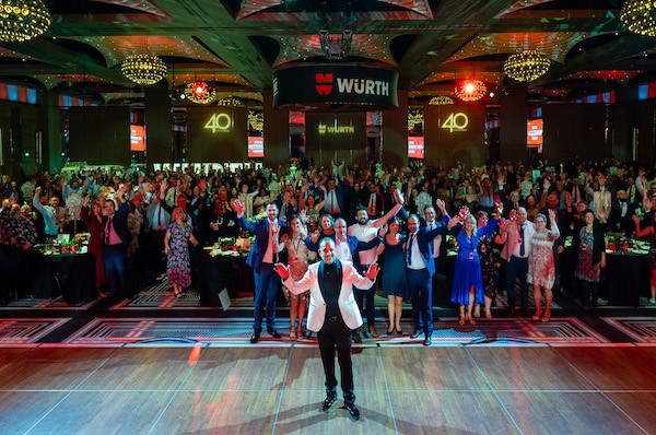 CEO Serge Oppedisano celebrating at Wurth Australia's Annual Awards Dinner